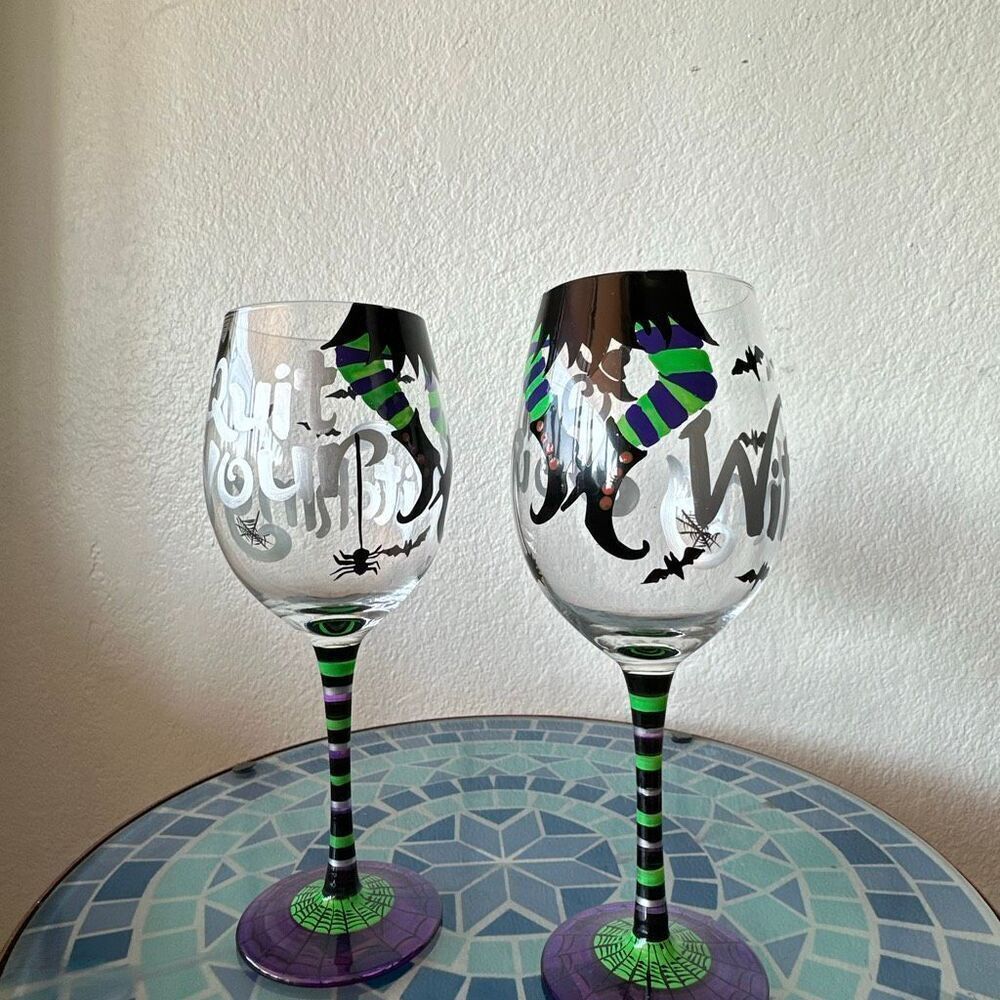 Set of 2 quit your witching Hand painted wine glasses Halloween - Picture 3 of 4